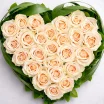 Сердце из кремовых роз - Купидон 2